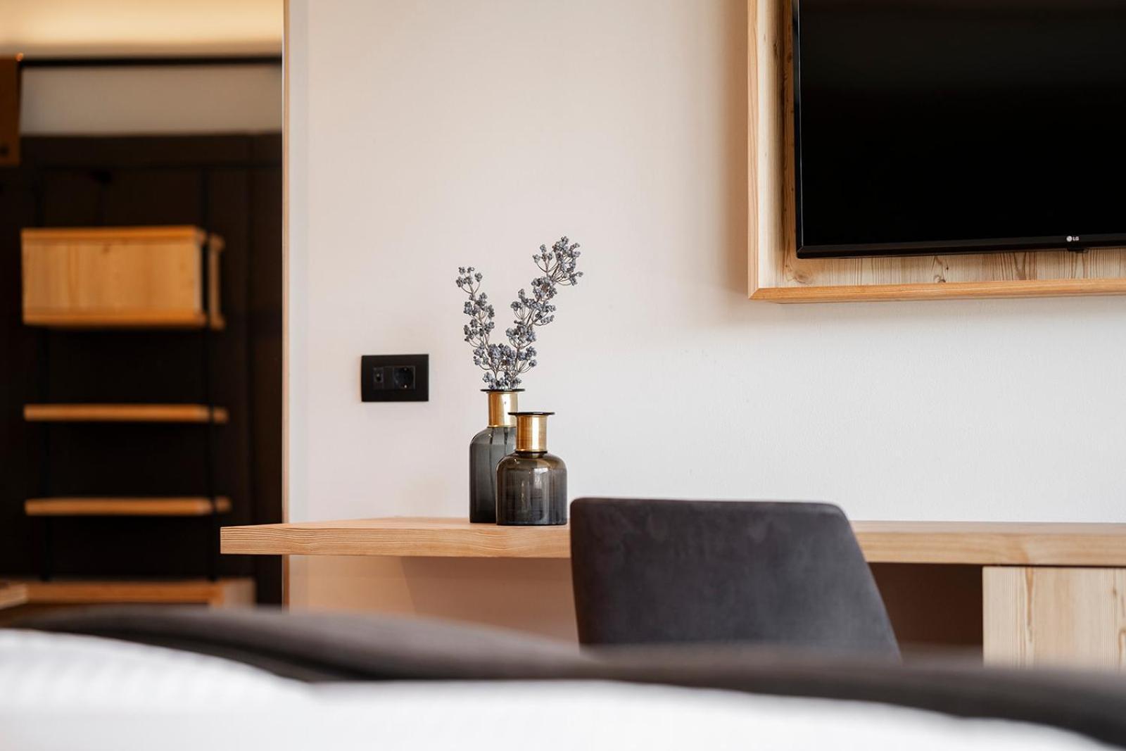 Hotel Alpenrose Dolomites La Valle Eksteriør bilde