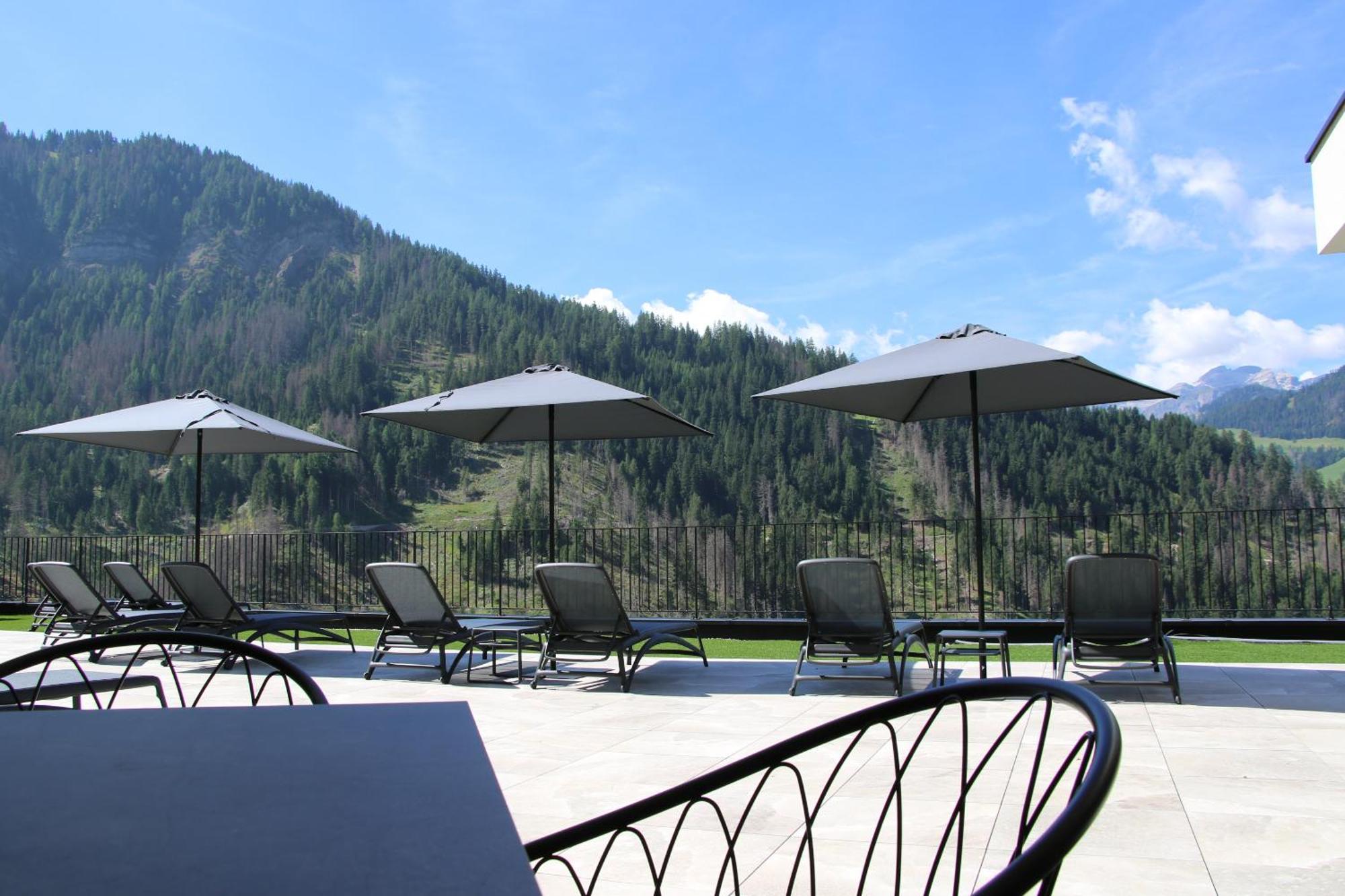 Hotel Alpenrose Dolomites La Valle Eksteriør bilde
