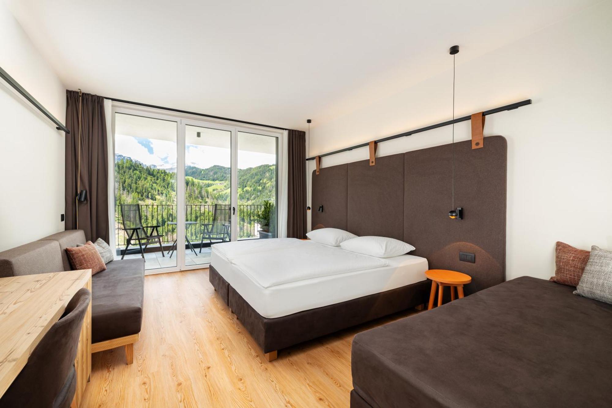 Hotel Alpenrose Dolomites La Valle Eksteriør bilde